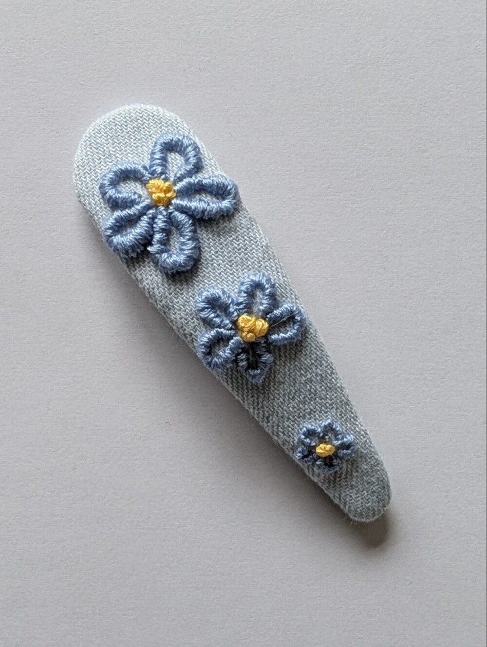 Forget-Me-Nots On Blue Chambray Large Hand Embroidered Handmade Cotton Hair Clip - Picture 2 of 5